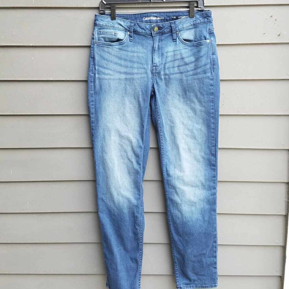 Calvin Klein Ultimate Skinny Jean Size 12 x 32